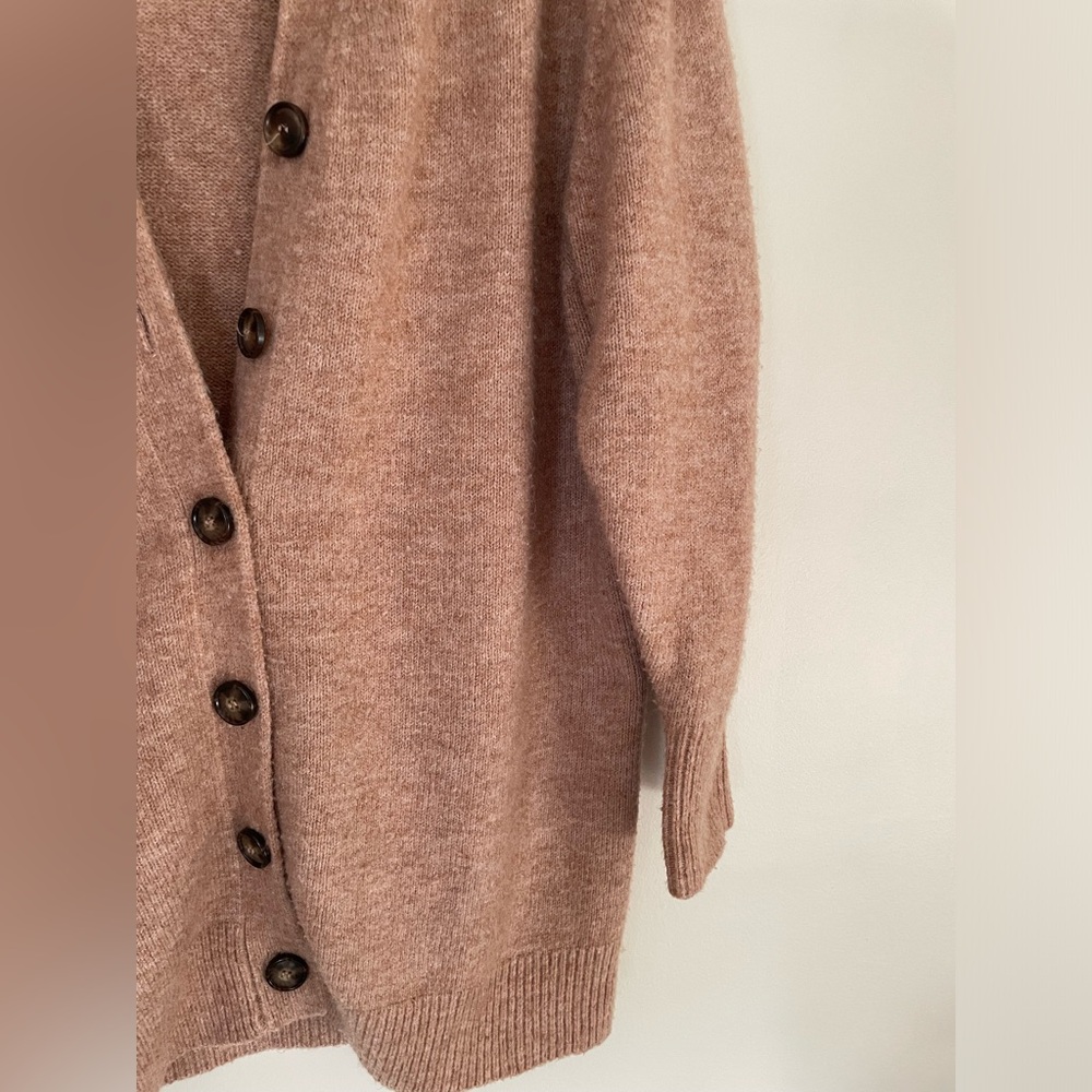 Oversized Cardigan - Picture 2 of 4